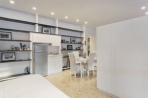 Ancient Port Apartments