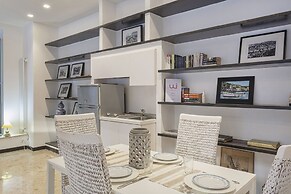 Ancient Port Apartments