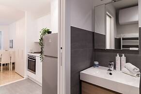 Ancient Port Apartments