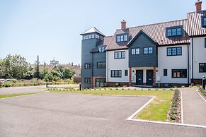 3 Oaks Court, Thorpeness
