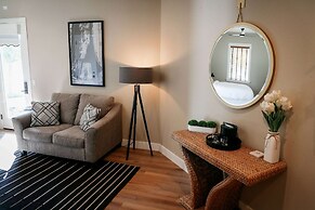 Gateway Hotel, Trademark Collection by Wyndham