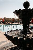 Gateway Hotel, Trademark Collection by Wyndham