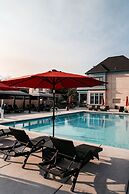 Gateway Hotel, Trademark Collection by Wyndham