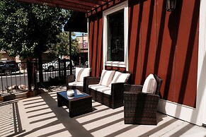 Gateway Hotel, Trademark Collection by Wyndham