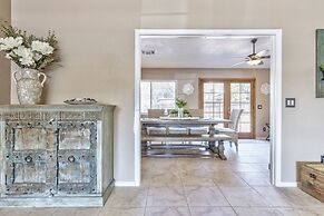 Luxurious Home with Red Rock Views