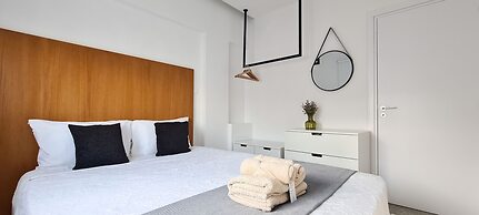 Phaedrus Living: Seaside Luxury Flat Lighthouse 69