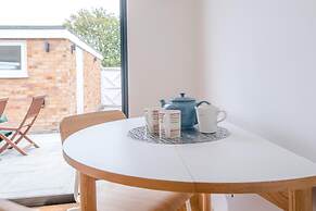 4 Sea View Walk, Pakefield