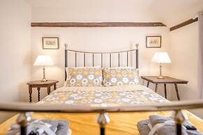 The Old Butchers Shop, Bramfield