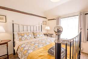 The Old Butchers Shop, Bramfield