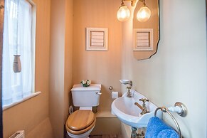 Cliftons Cottage, Clare