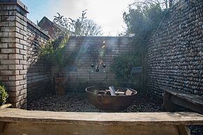 The Coach House, Reydon