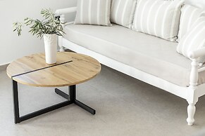 La Estrella 4 Suites with Sea View & 4 Prive Hot Tub