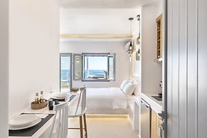 La Estrella 4 Suites with Sea View & 4 Prive Hot Tub