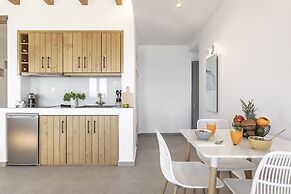 La Estrella 4 Suites with Sea View & 4 Prive Hot Tub