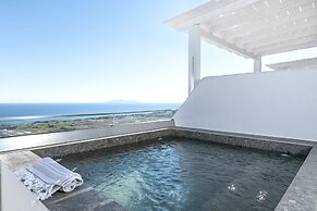 La Estrella 4 Suites with Sea View & 4 Prive Hot Tub
