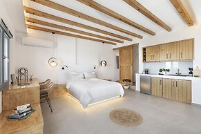 La Estrella 4 Suites with Sea View & 4 Prive Hot Tub