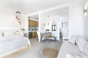 La Estrella 4 Suites with Sea View & 4 Prive Hot Tub