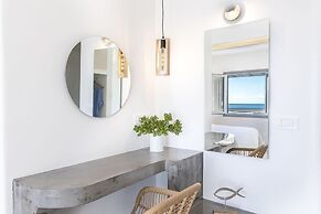 La Estrella 4 Suites with Sea View & 4 Prive Hot Tub