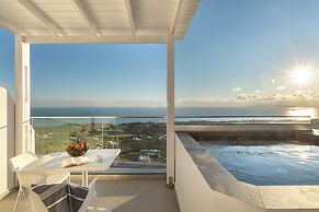 La Estrella 4 Suites with Sea View & 4 Prive Hot Tub