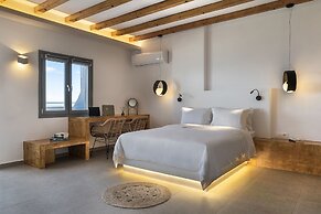 La Estrella 4 Suites with Sea View & 4 Prive Hot Tub