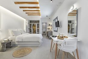 La Estrella 4 Suites with Sea View & 4 Prive Hot Tub