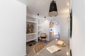 La Estrella 4 Suites with Sea View & 4 Prive Hot Tub