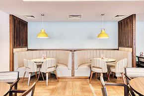 Premier Inn Banbury Town Centre - Castle Quay