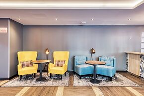 Premier Inn Banbury Town Centre - Castle Quay