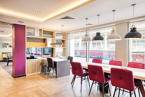 Premier Inn Banbury Town Centre - Castle Quay