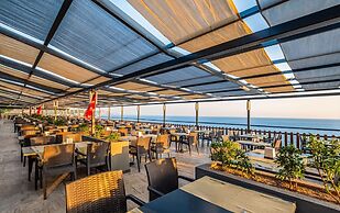 Senza Garden Holiday Club