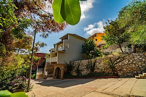 Senza Garden Holiday Club