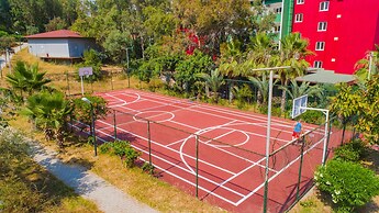 Senza Garden Holiday Club