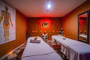 Senza Garden Holiday Club