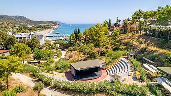 Senza Garden Holiday Club