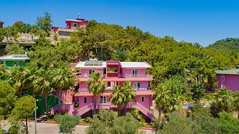 Senza Garden Holiday Club