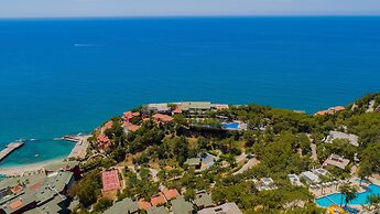 Senza Garden Holiday Club