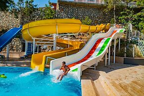 Senza Garden Holiday Club
