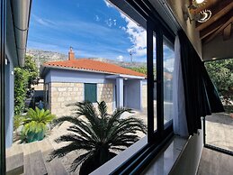 Luxury Private Villa Complex With Pool and Jacuzzi