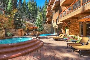 3059 The Timbers 2 Bedroom Condo by RedAwning