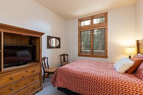 3059 The Timbers 2 Bedroom Condo by RedAwning