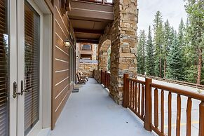 3059 The Timbers 2 Bedroom Condo by RedAwning