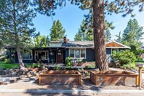 The Bend House 3 Bedroom Home by RedAwning