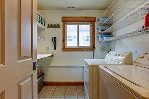 The Bend House 3 Bedroom Home by RedAwning