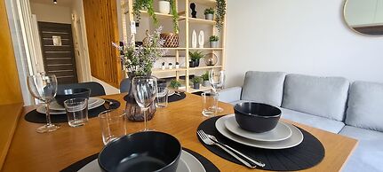 Phaedrus Living: Seaside Luxury Flat Athina 123