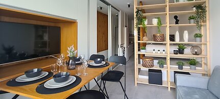 Phaedrus Living: Seaside Luxury Flat Athina 123