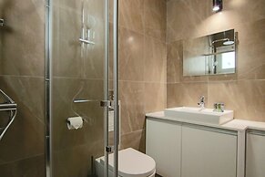 Phaedrus Living: Seaside Luxury Flat Athina 123