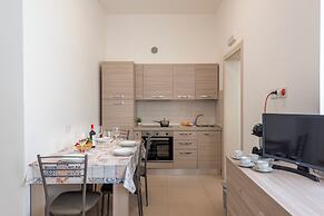 La Suite 2 Ondina Viareggio 200m from sea