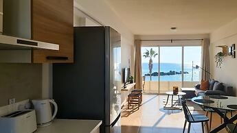 Phaedrus Living: Seaview Luxury flat Paphinia 204