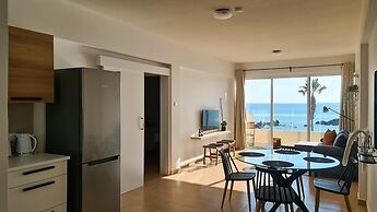 Phaedrus Living: Seaview Luxury flat Paphinia 204