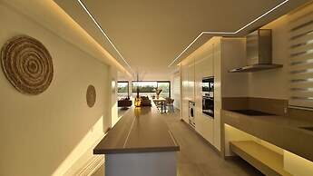 Phaedrus Living Seaview Luxury Villa Venus 006